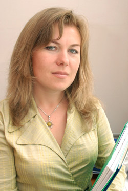 Марченко Оксана Александровна, заведующая отделом аспирантуры