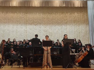 Во Владикавказе прошел концерт с участием Сводного хора СКГИИ