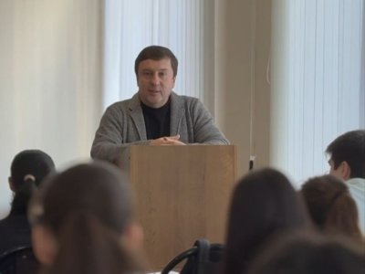 Встреча студентов СКГИИ с руководителем Регионального исполкома Кабардино‑Балкарского отделения партии «Единая Россия»