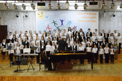 «Мы наш, мы новый мир построим»