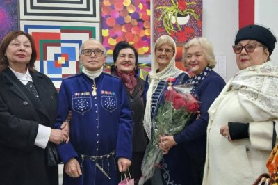 На юбилейной выставке Мухадина Кишева