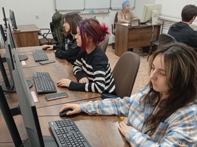 Онлайн-викторина ко Дню студенчества прошла в Колледже культуры и искусств СКГИИ
