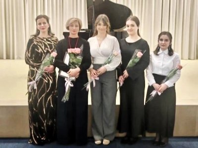Студенты-пианисты выступили с концертом в Беслане