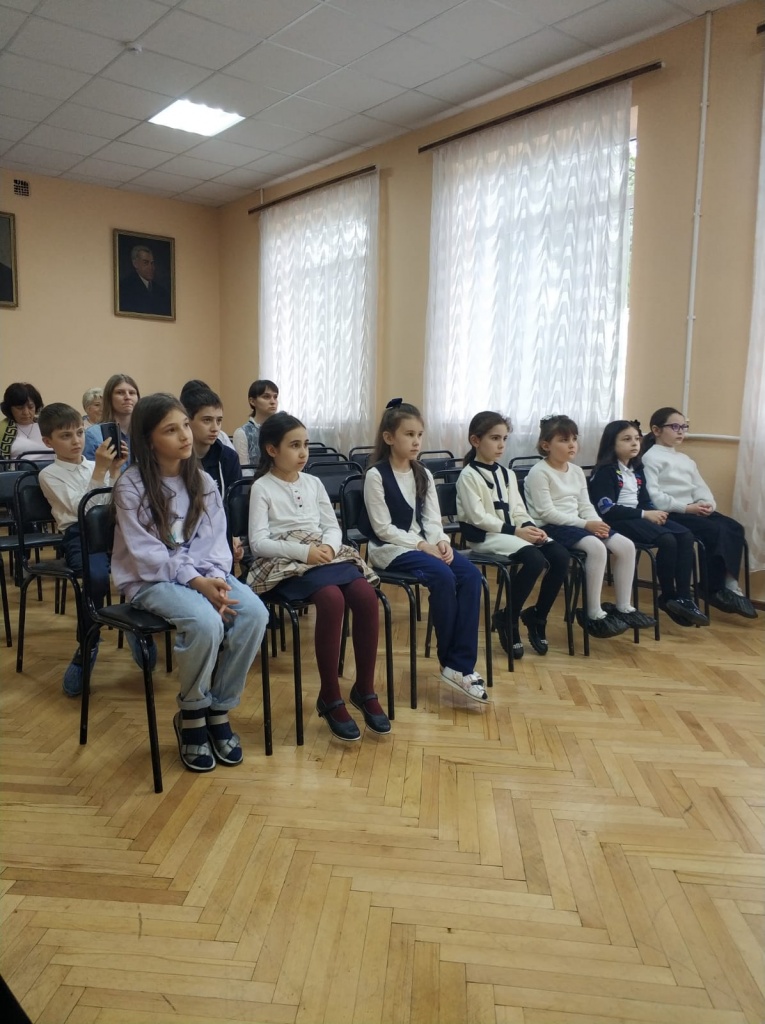 79aa8d097-6be4-4b64-a34d-4221f6e1a0dc.jpg